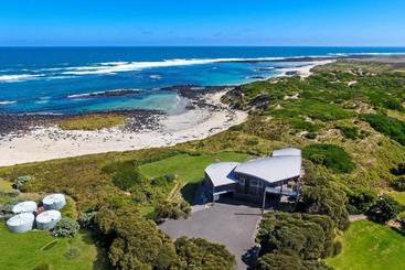 آپارتمانهای توریستها Port Fairy Beach House