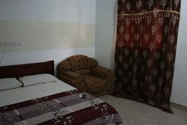 هتل Pioneer Guest Lodge