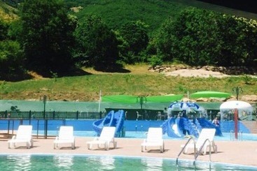 هتل Veltsi