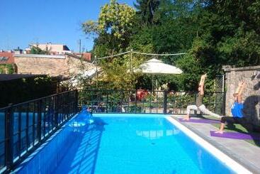 Stay Swanky Hostel