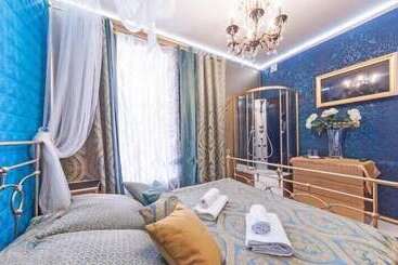 Vip Guest House Nevsky   Hostel