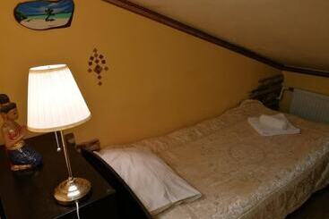 Vip Guest House Nevsky   Hostel