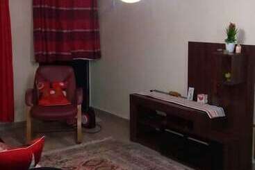 تختخواب و صبحانه Simani Guest House