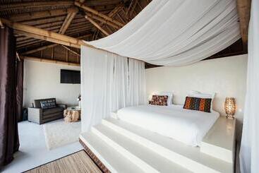 هتل La Crique Nature & Spa