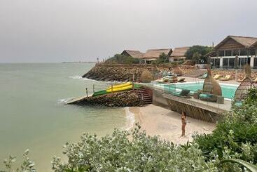 هتل La Crique Nature & Spa