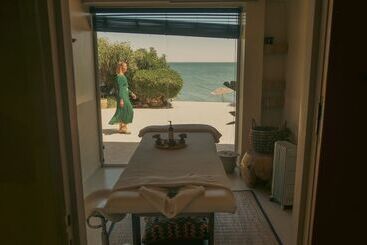 هتل La Crique Nature & Spa