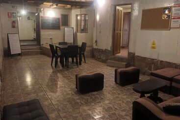 Intihuatana Hostel