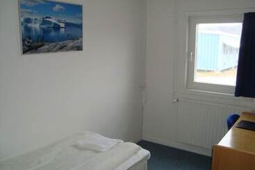 پانسیون Polar Lodge