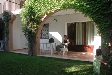 Residence La Rosa - Loiri Porto san Paolo