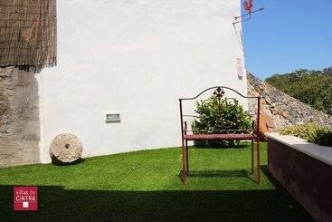 Villas De Cintra