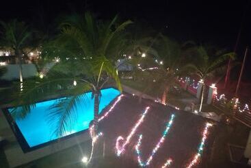 هتل Crystal Resort Dickwella