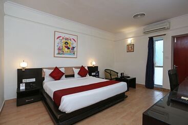 호텔 York By Oyo Rooms