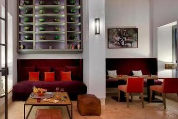 Riad Antara