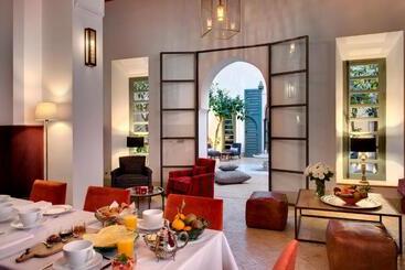 Riad Antara