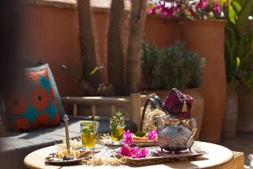 Riad Antara