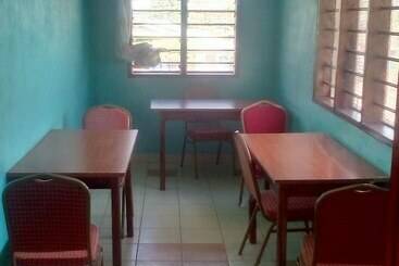 تختخواب و صبحانه Danga Guest House