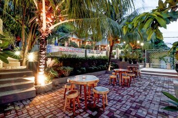 تختخواب و صبحانه Nipah Pool Villas & Restaurant