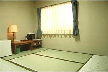 Kochi Business Hotel Bekkan