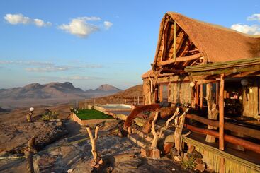 هتل Namibs Valley Lodge