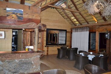 هتل Namibs Valley Lodge
