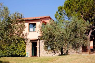 هتل روستایی Agriturismo Il Belvedere Country Houses
