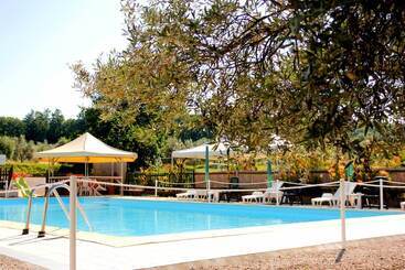 هتل روستایی Agriturismo Il Belvedere Country Houses