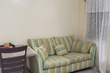 Table D'hote Cottages