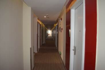 Thank You Hotel Shenzhen Baoan Airport North