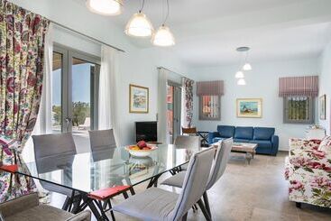 Villas Kefalonia