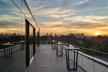 هتل Element Melbourne Richmond