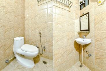Fabhotel Polovictory Palace