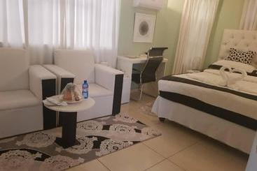 تختخواب و صبحانه Apelles Palace
