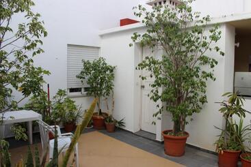 پانسیون Dom Fernando I