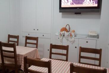 پانسیون Residencial Moeda
