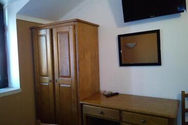پانسیون Residencial Moeda
