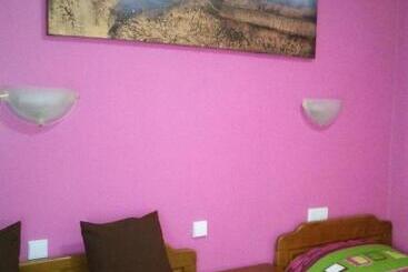 پانسیون Residencial Moeda