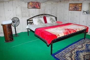 Aspirants Trishul Desert Resort