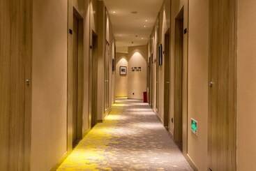 Atour Hotel Chongqing Hongyadong Riverview
