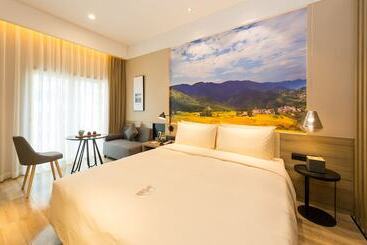 Atour Hotel Chongqing Hongyadong Riverview