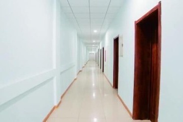هتل Green Orange Express Inn