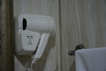 Lara Hotel And Spa