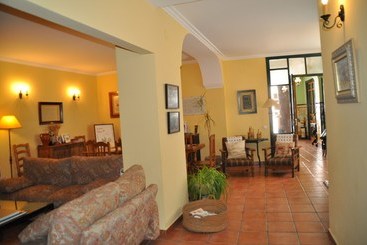 Casa De La Ermita