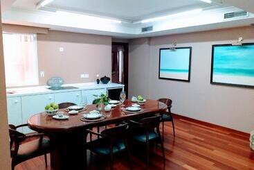 Collection City   Bed & Breakfast, Alicante Center I Cocina & Amplia Terraza   Jardín