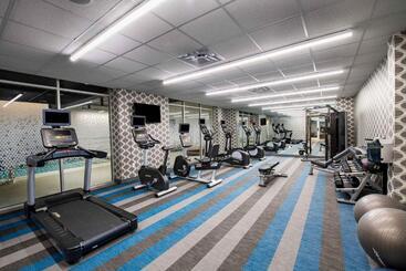 هتل Aloft Savannah Downtown Historic District