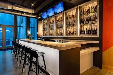 هتل Aloft Savannah Downtown Historic District