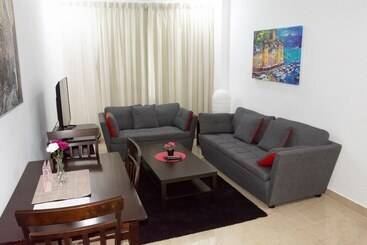 هتل Flowers Inn 2