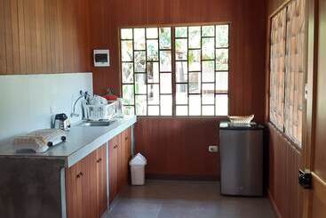 هتل Wakaya Ecolodge
