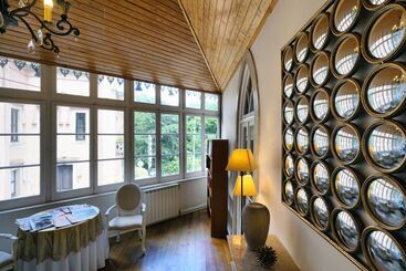 پانسیون Charm Inn Sintra