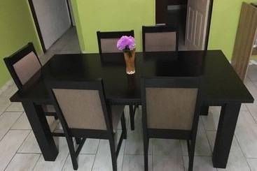 پانسیون Flower Inn Guest House