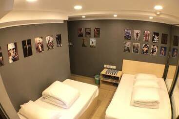 پانسیون Soso Hostel